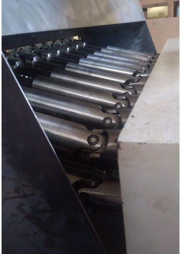Sweet Corn Husking Machine